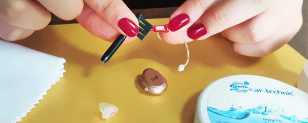 anaton-Tie-hearing-maintenance-cleaning-2